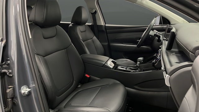 Used 2025 Ecotronic Gray Hyundai SEL Convenience image 23