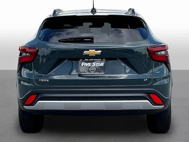 Used 2025 Gray Chevrolet LT image 6