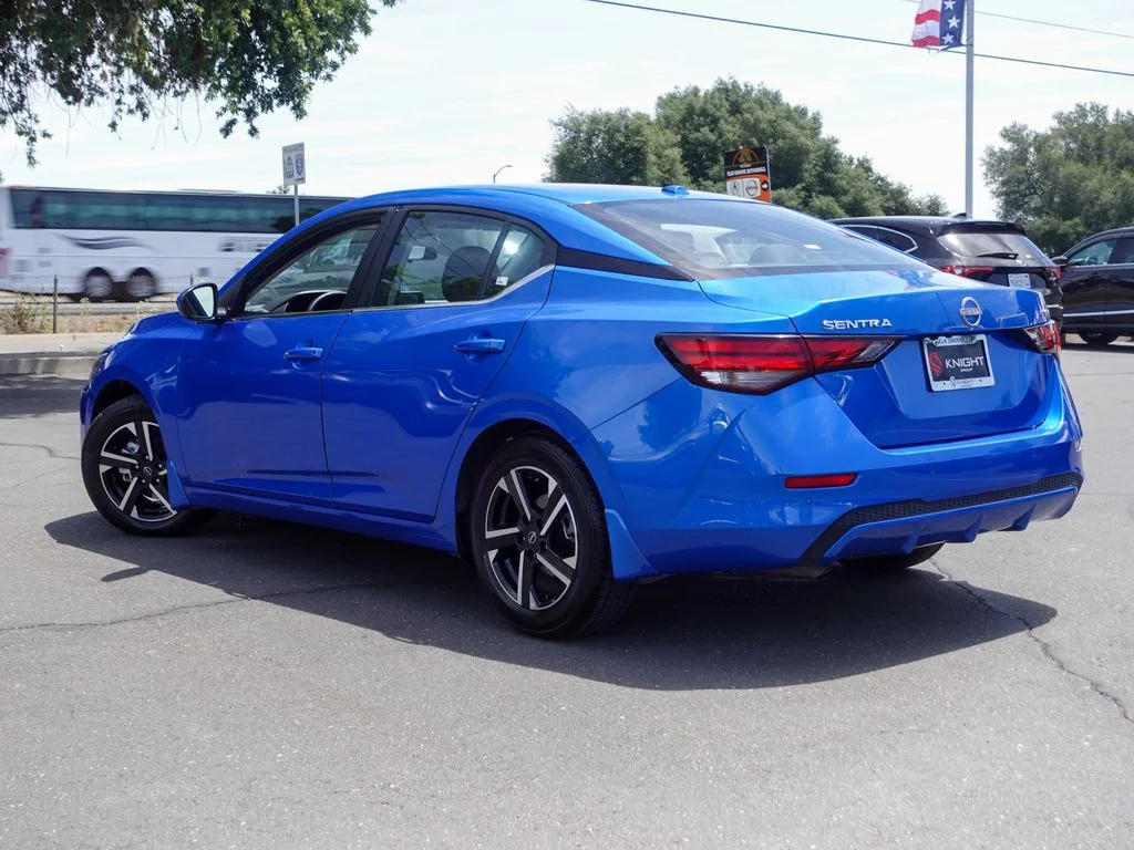Used 2024 Blue Nissan SV image 9