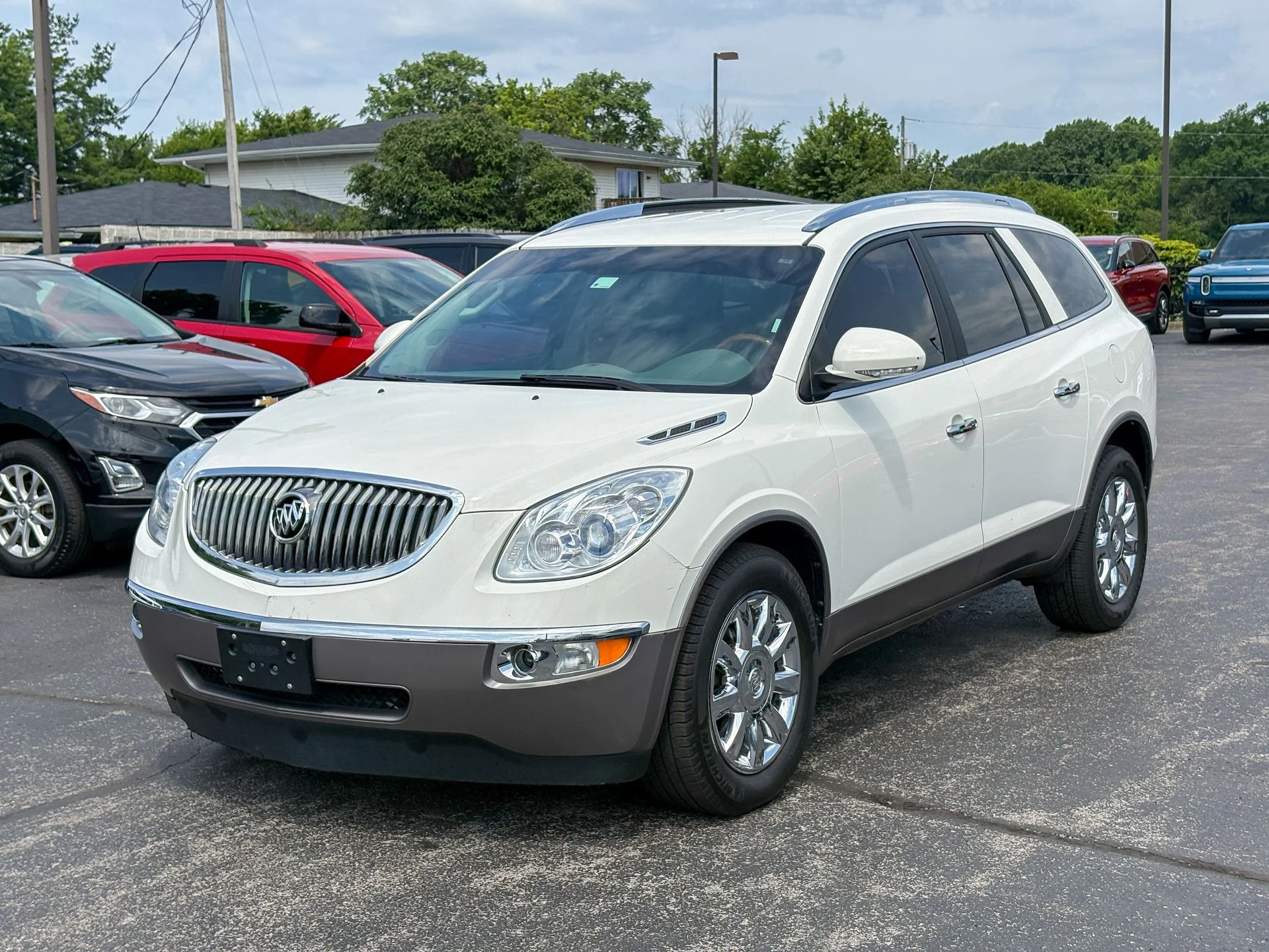 Used 2012 White Buick Leather Group image 4