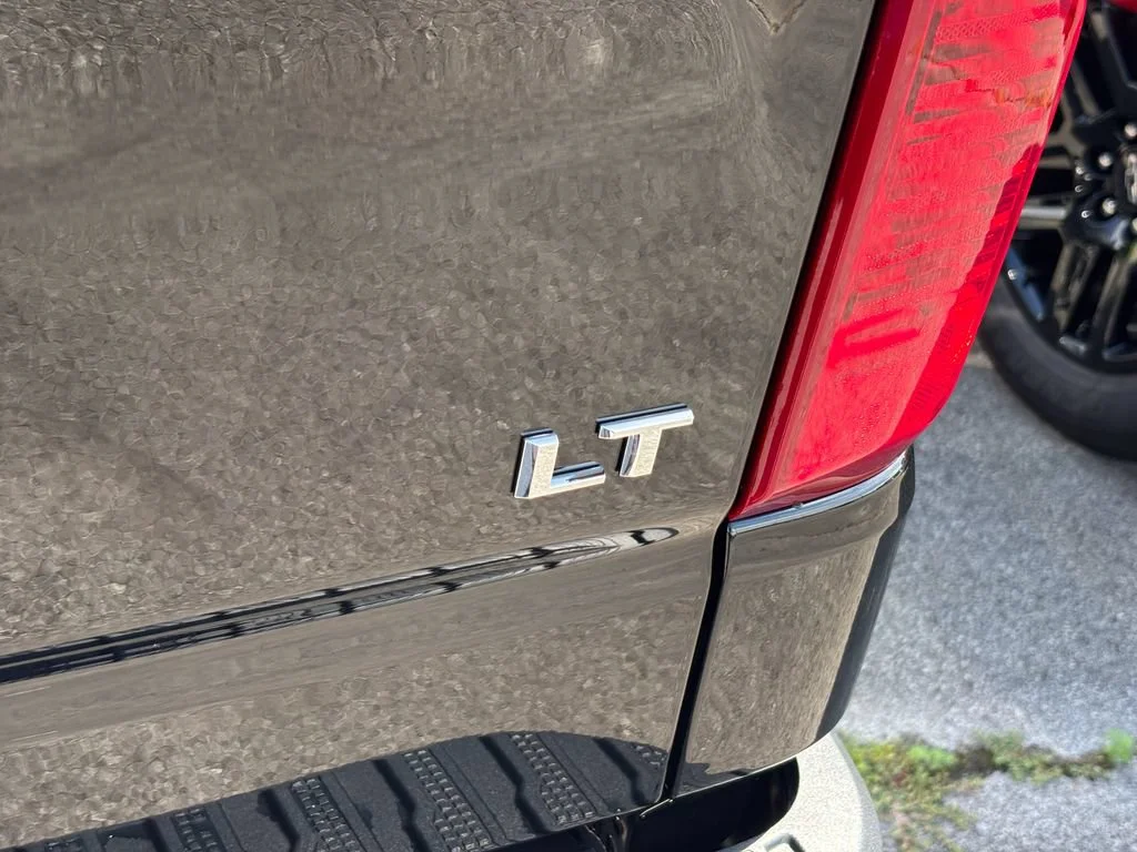 New 2026 Black Chevrolet LT image 9