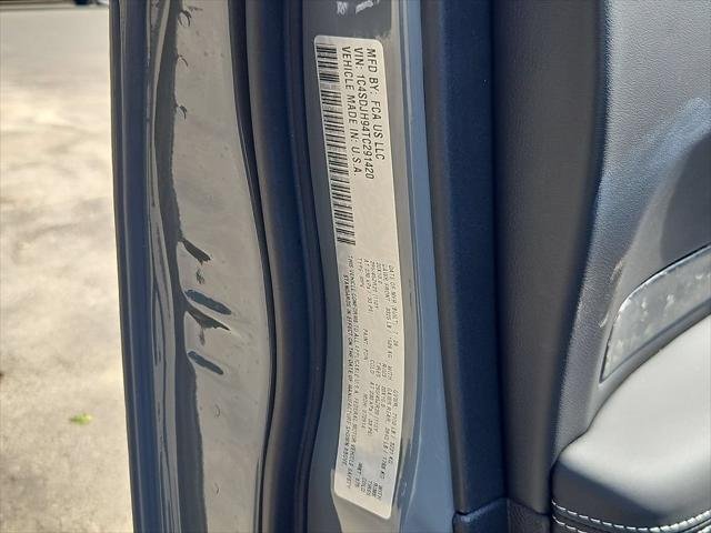New 2026 Destroyer Gray Clear-Coat Exterior Paint Dodge SRT Hellcat Jailbreak image 29