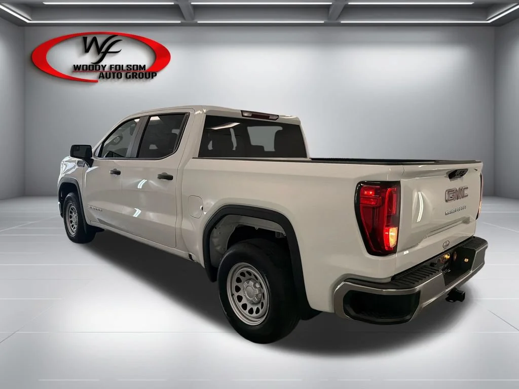 New 2026 Summit White GMC Pro image 8