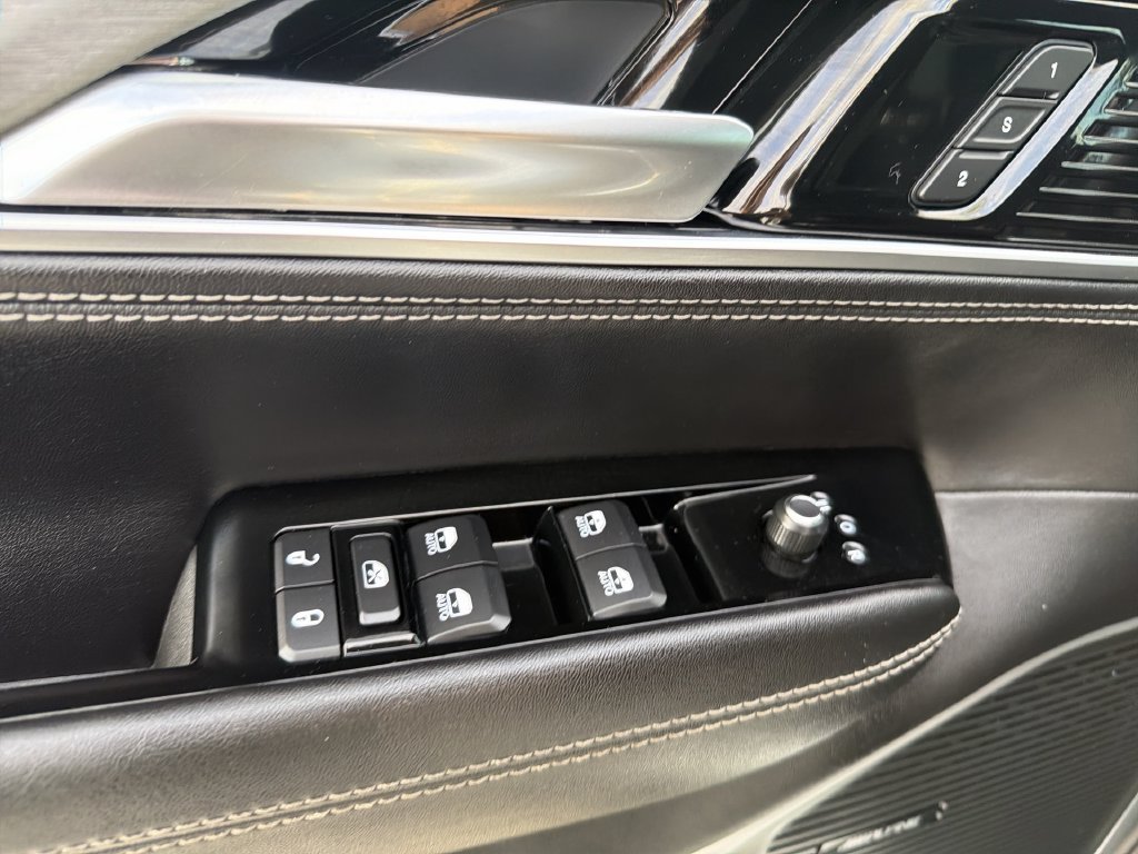 2023 Jeep Wagoneer Series II - Photo 10