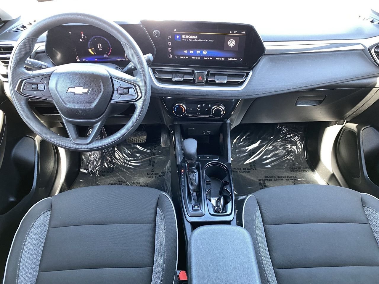 Used 2024 Sterling Gray Chevrolet LT image 15