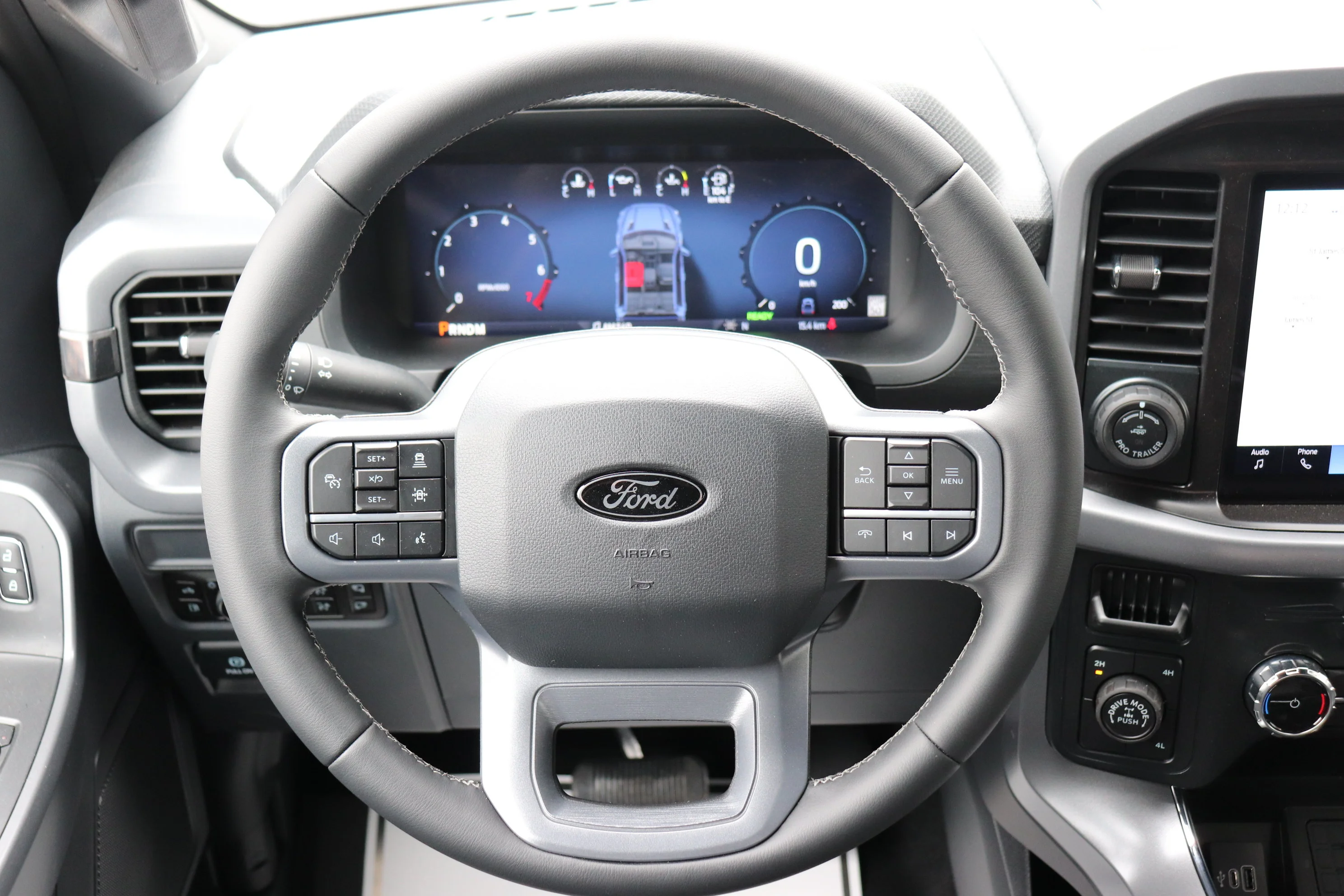 New 2026 Avalanche Ford XLT image 12