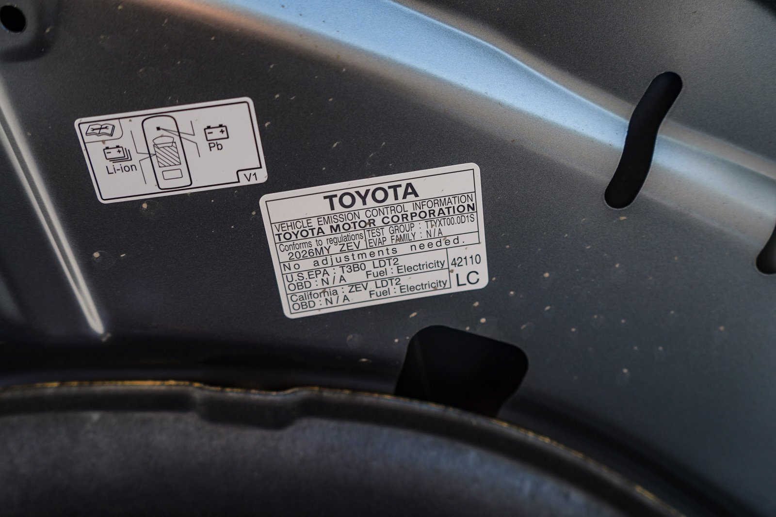 2026 Toyota bZ XLE - Photo 17