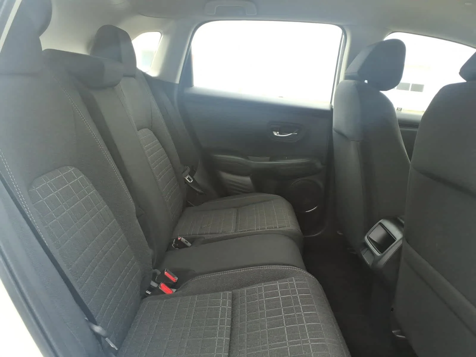 2025 Honda HR-V LX - Photo 21