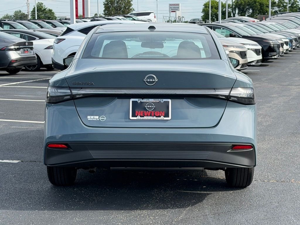New 2026 Atlantic Gray Metallic Nissan SV image 5