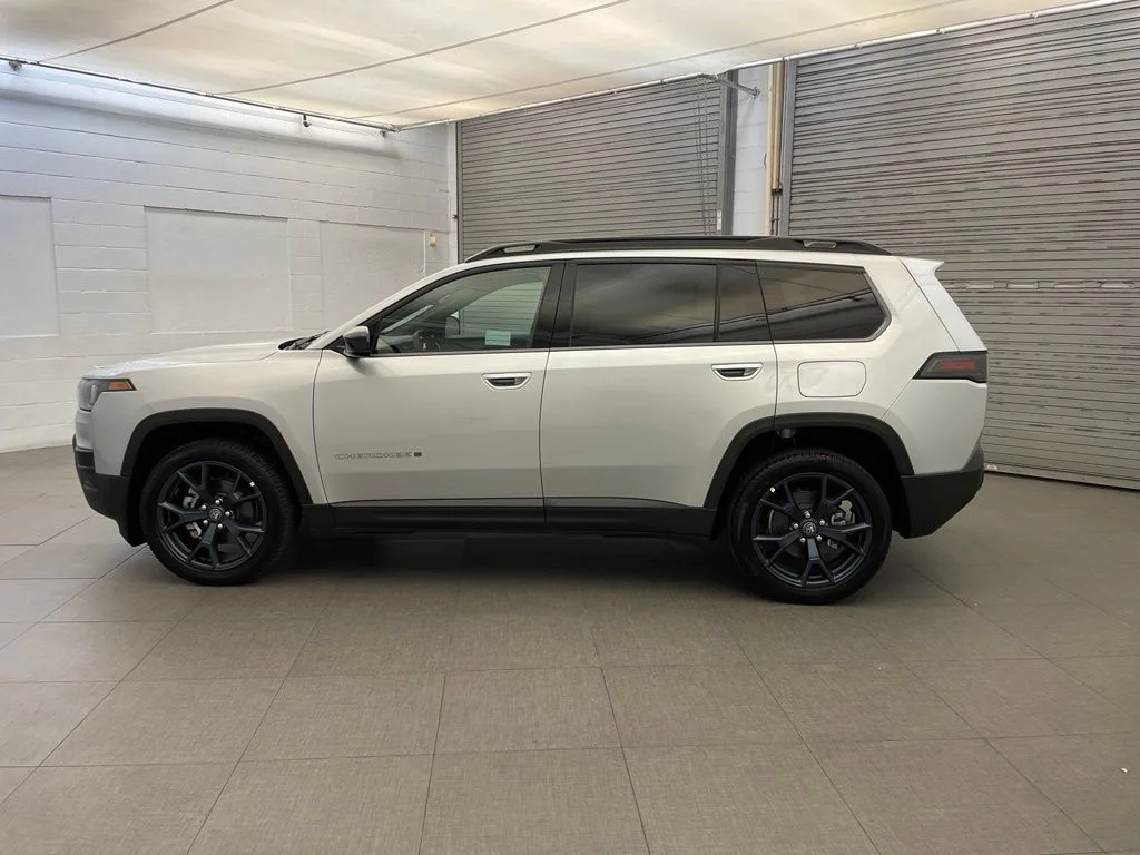 New 2026 Silver Jeep 85th Anniversary image 5