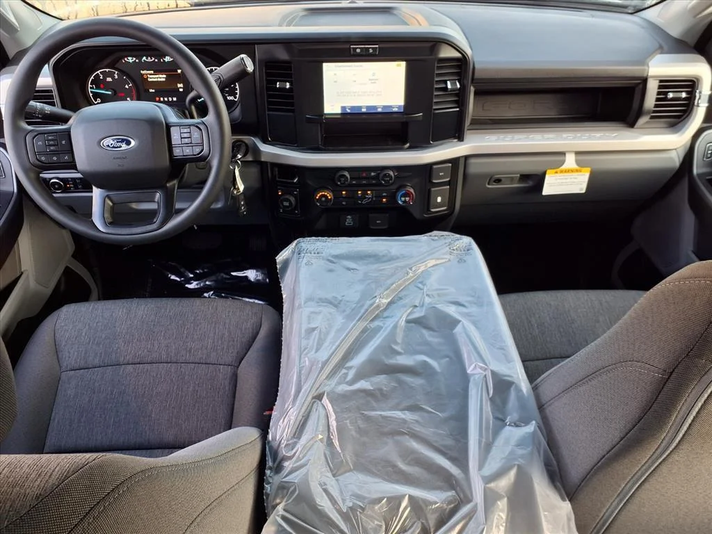 2026 Ford F-250 Super Duty XL - Photo 6