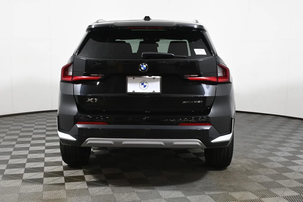 New 2027 Black BMW xDrive28i image 6