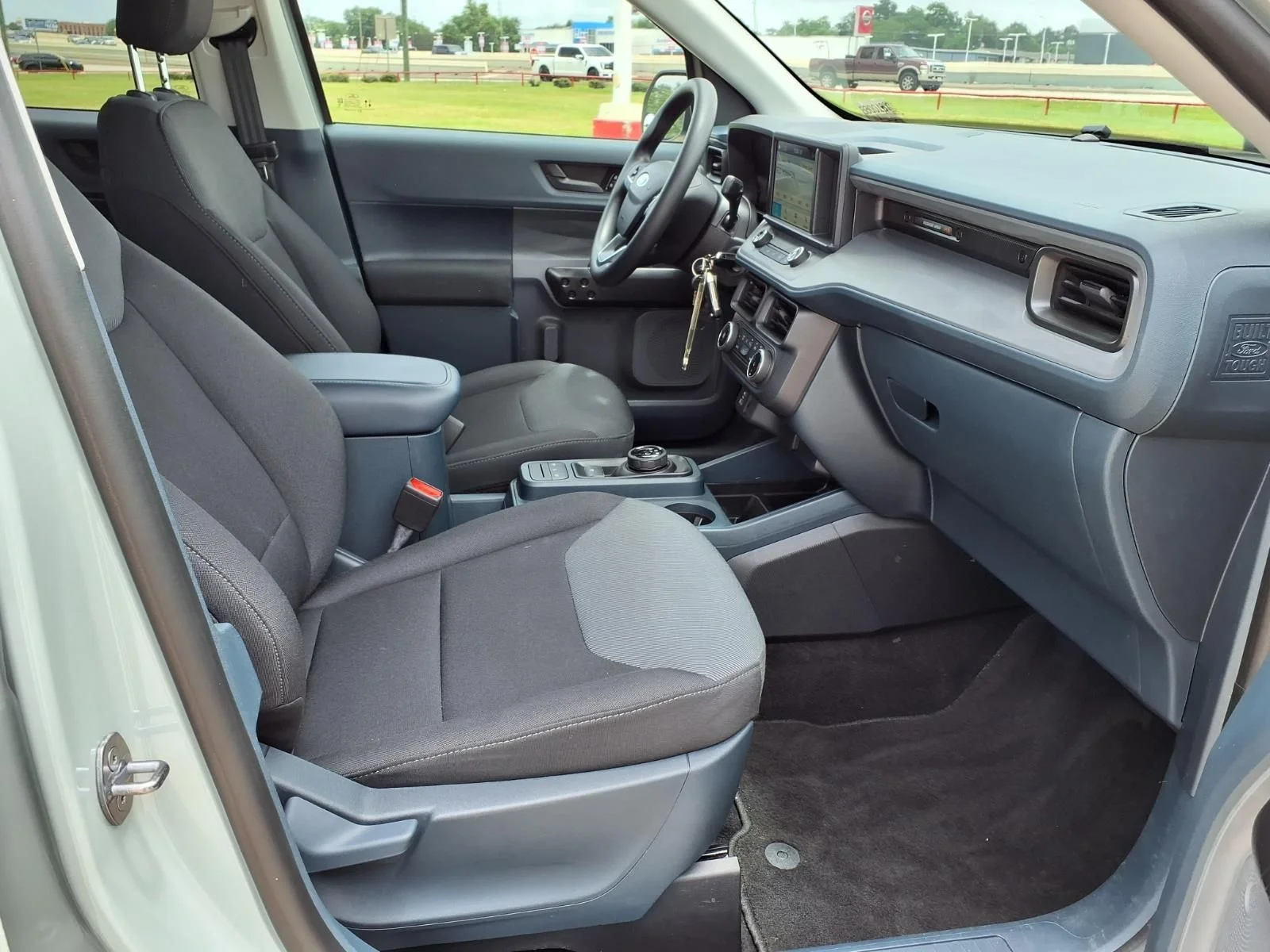 Used 2024 Green Ford XL image 16