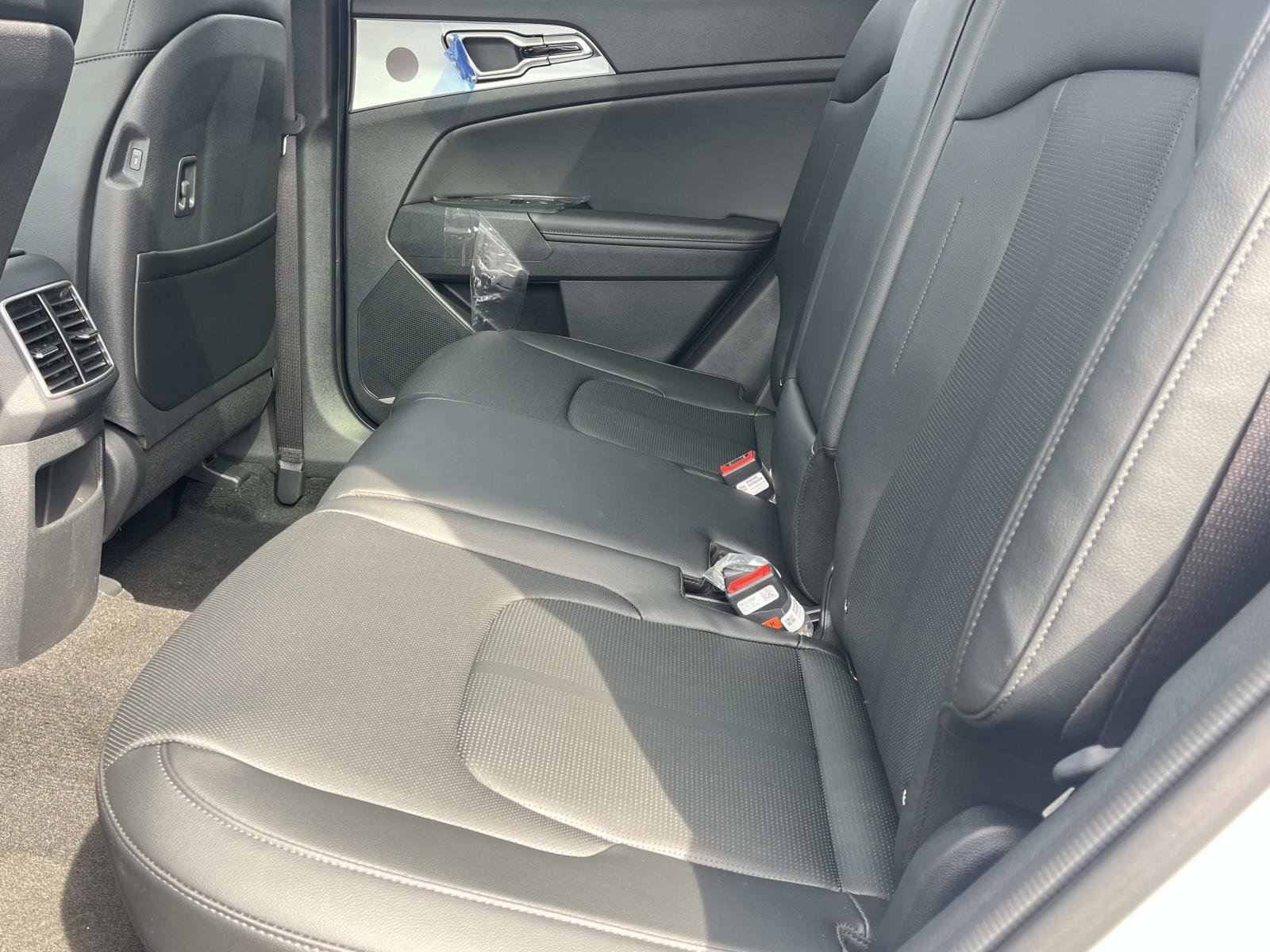 New 2026 Wolf Gray Kia EX image 20