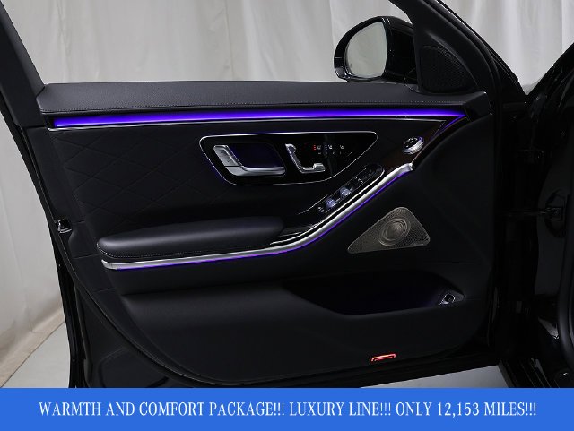 Used 2024 Black Mercedes-Benz S 580 image 25