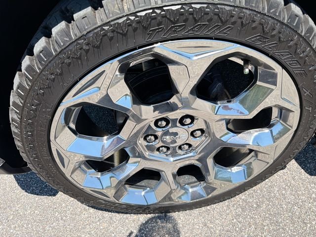Used 2024 Blue GMC SLT image 14