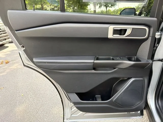 Used 2020 Silver Ford Base image 22