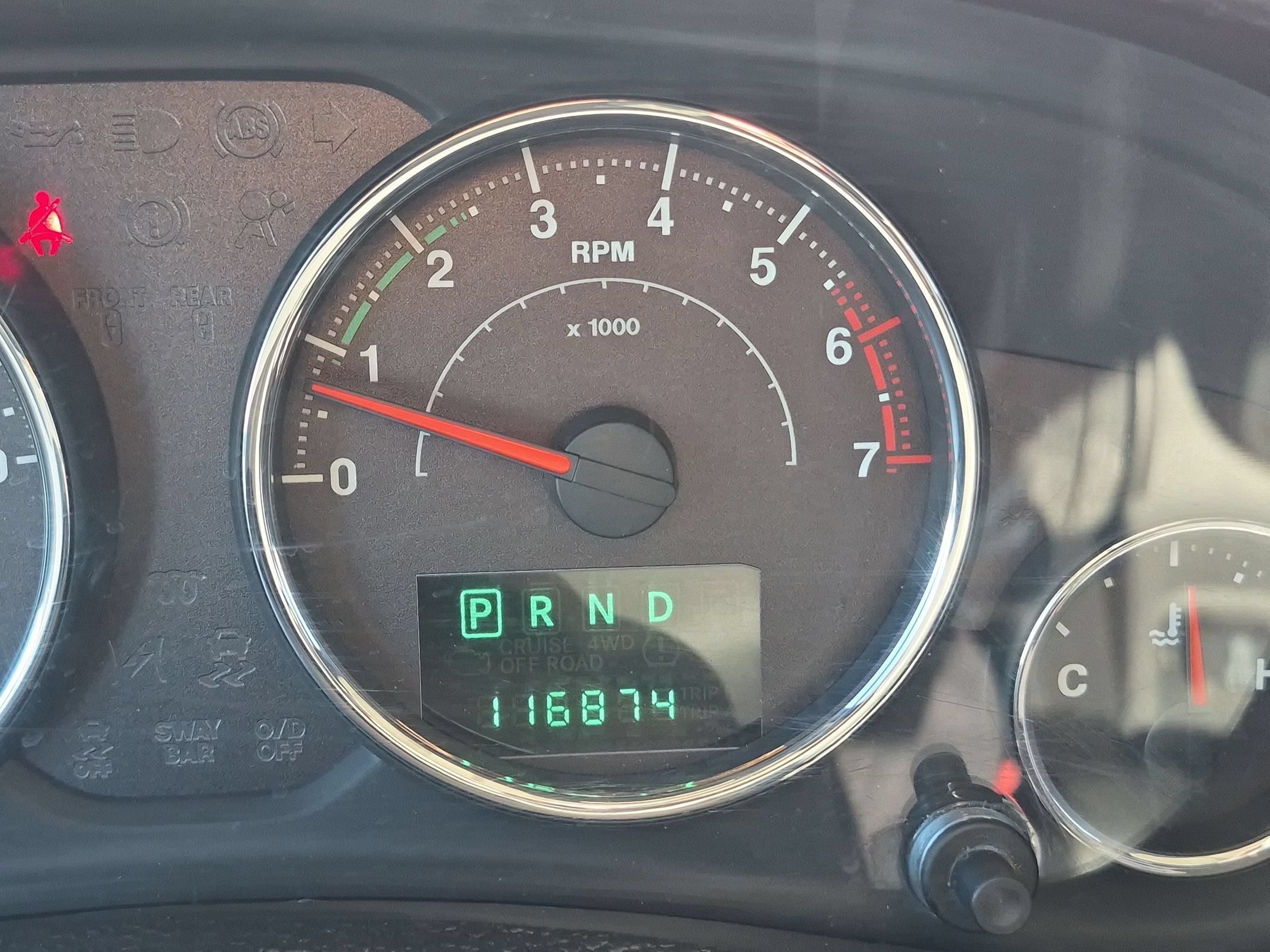 Used 2013 Billet Silver Metallic Jeep Sahara image 20