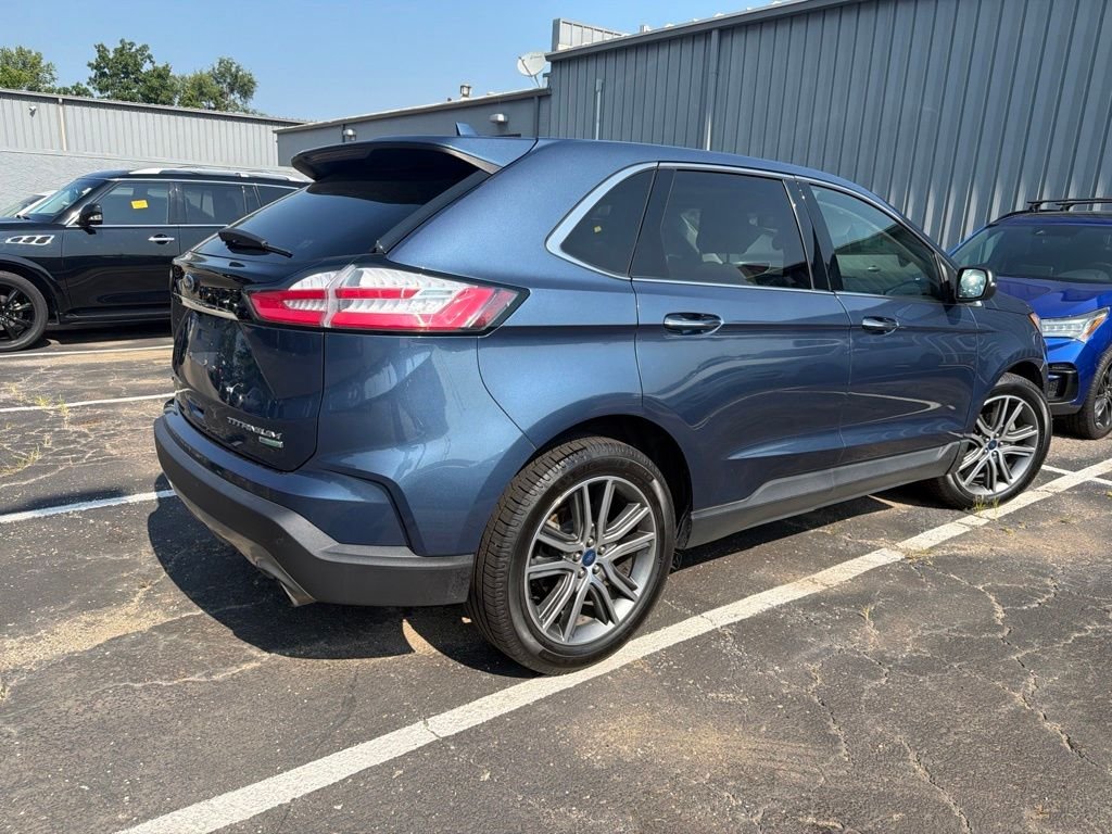 Used 2019 Blue Ford Titanium image 4