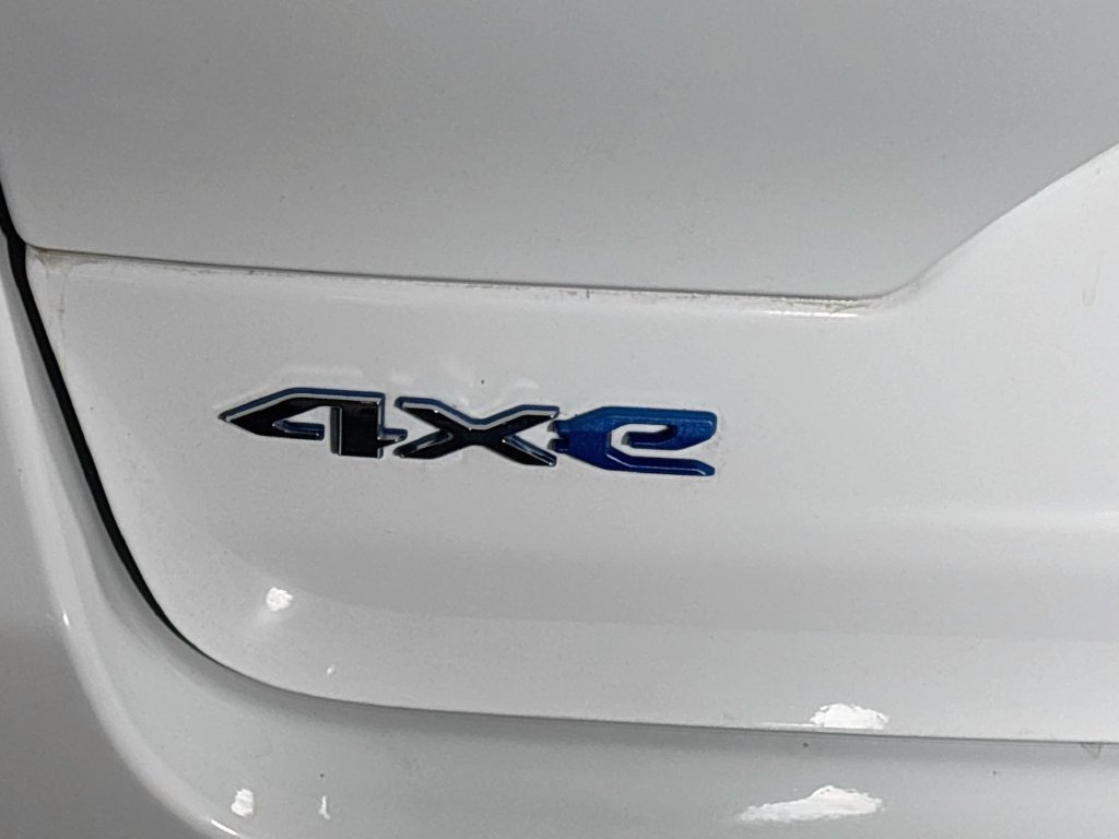 Used 2023 White Jeep Overland 4xe image 25