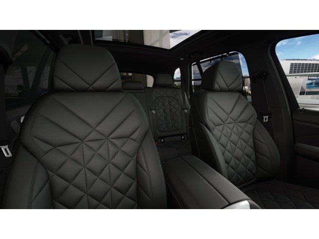 New 2026 Alpine White BMW xDrive40i image 11