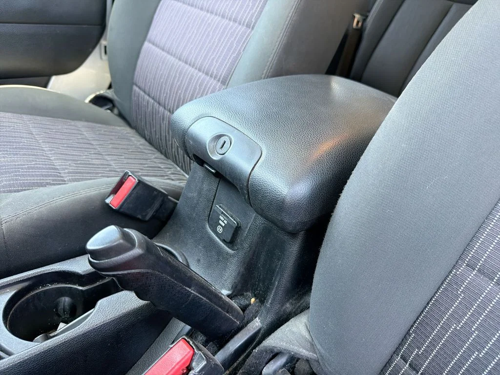 Used 2011 Silver Jeep Rubicon image 20