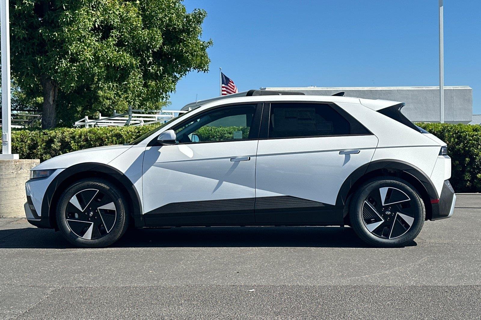 New 2026 Atlas White Hyundai SE image 7
