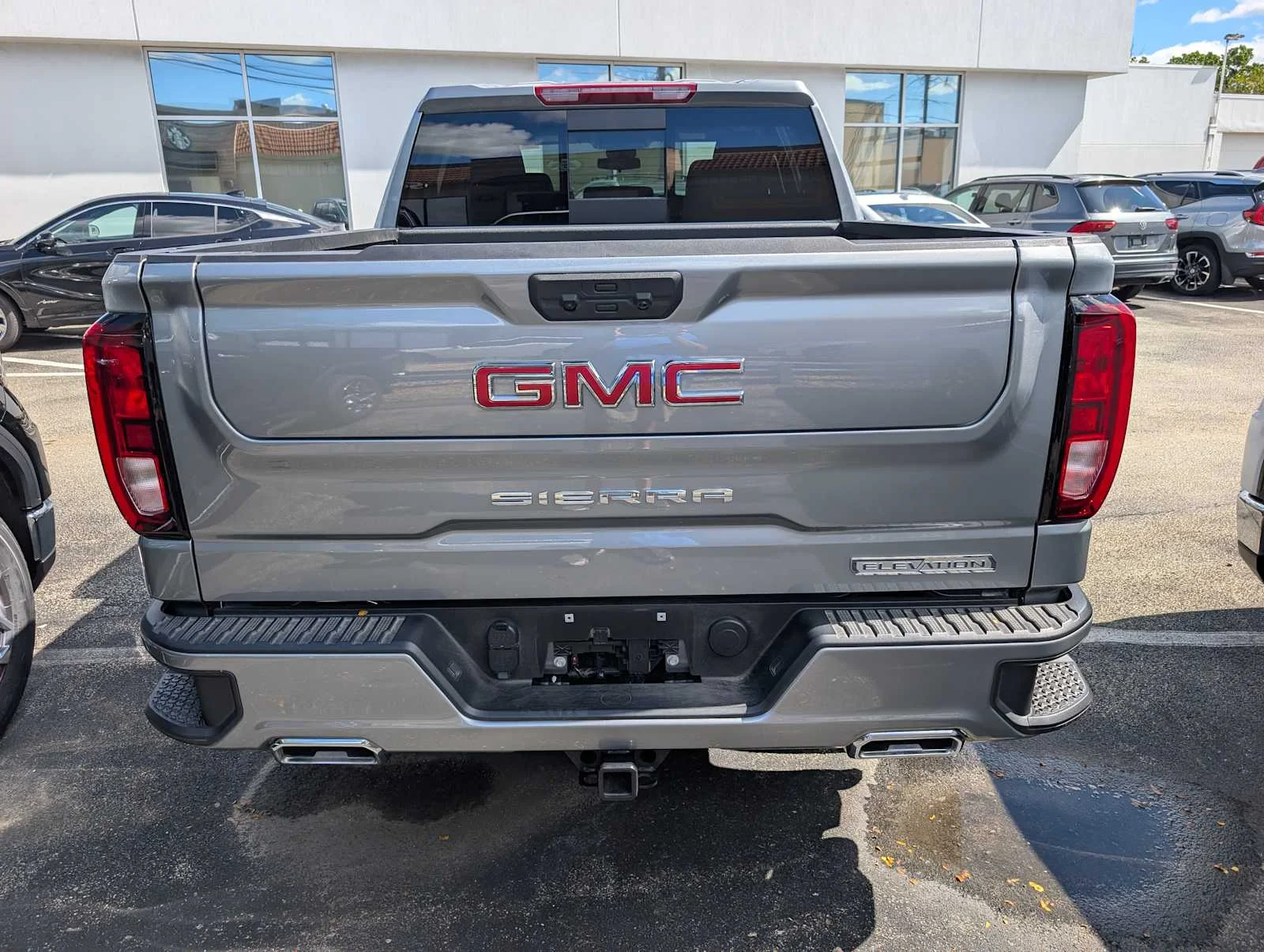New 2026 Sterling Metallic GMC Elevation image 9