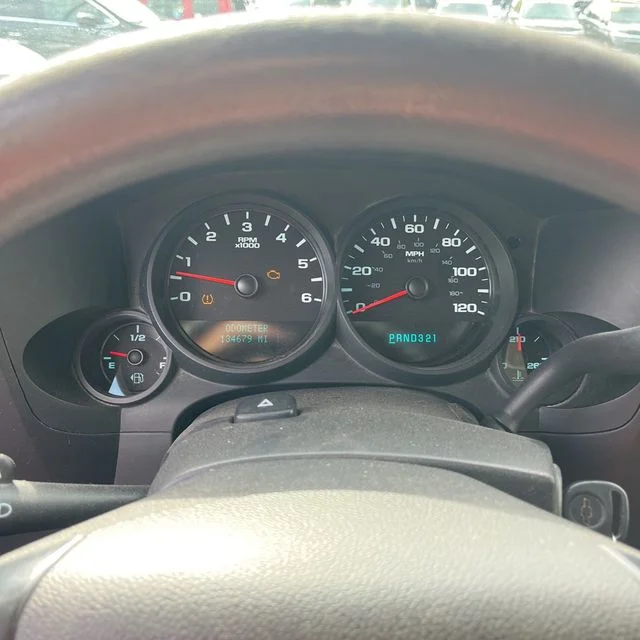 Used 2008 Red Chevrolet LS image 21