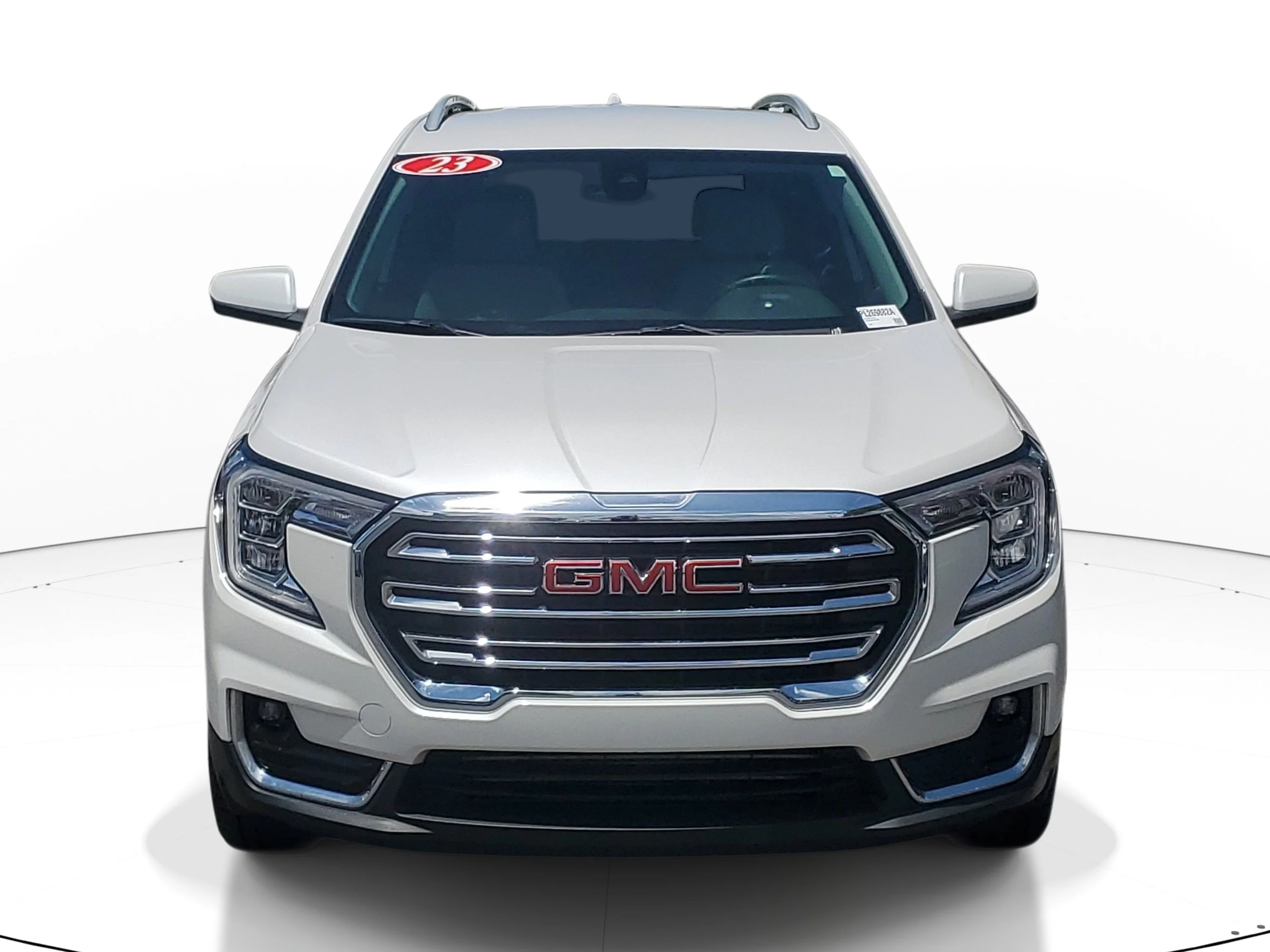 Used 2023 White Frost Tricoat GMC SLT image 2