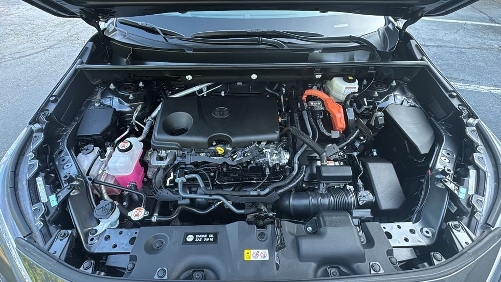 Used 2025 Magnetic Gray Metallic Toyota LE image 31