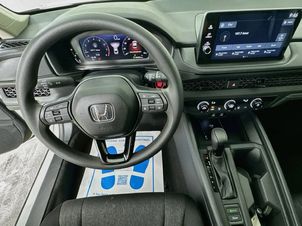 Used 2026 Platinum White Pearl Honda LX image 12