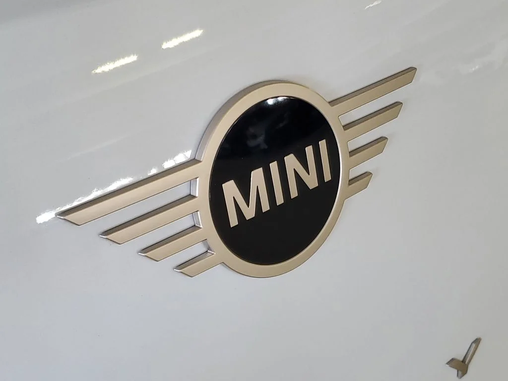 New 2027  MINI Base image 6