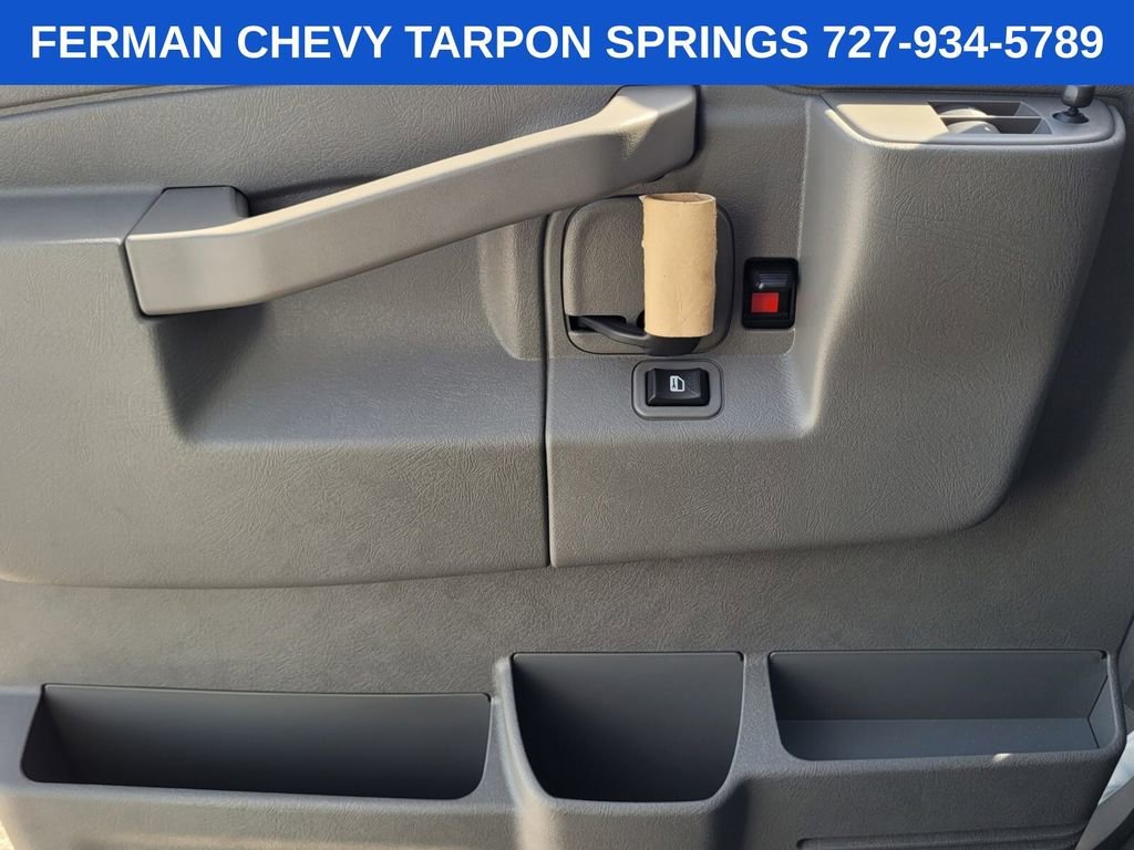 2025 Chevrolet Express Cargo Work Van - Photo 24