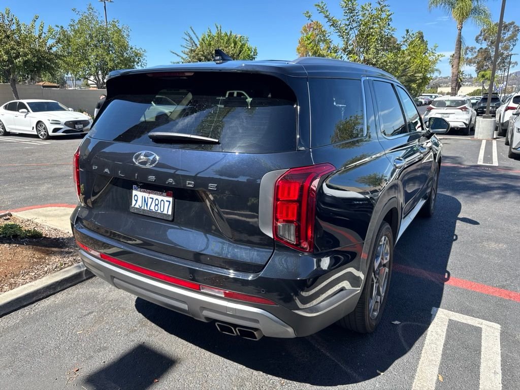 Certified Used 2023 White Hyundai SEL image 3