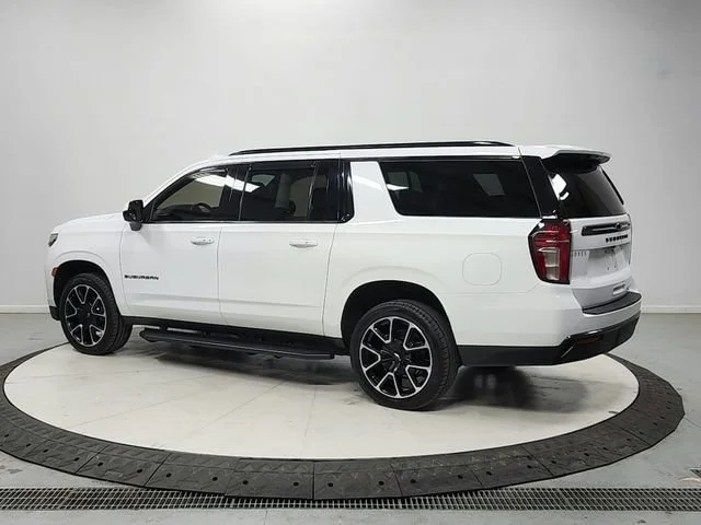 Used 2021 Summit White Chevrolet RST image 5