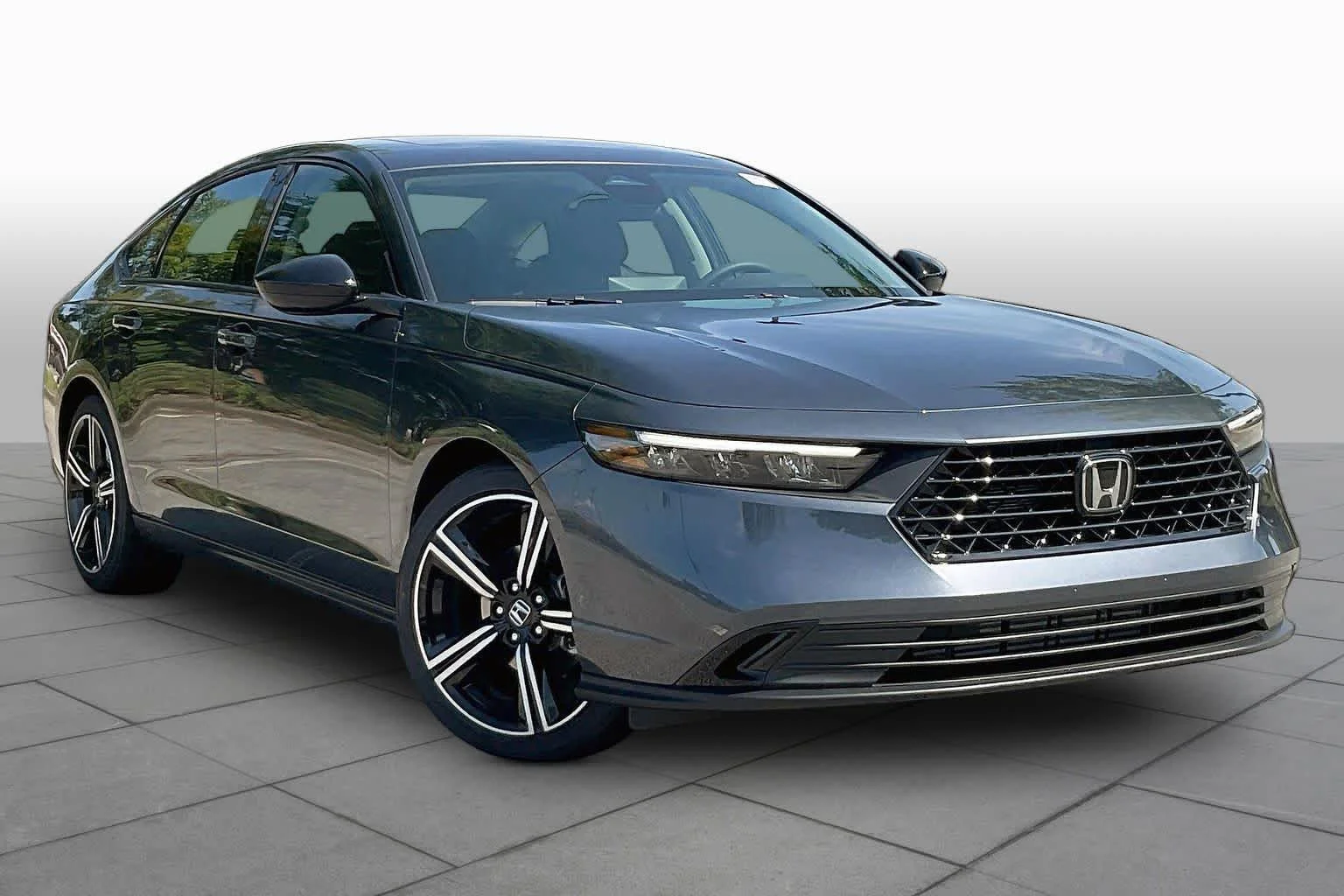 New 2026 Meteorite Gray Metallic Honda SE image 2
