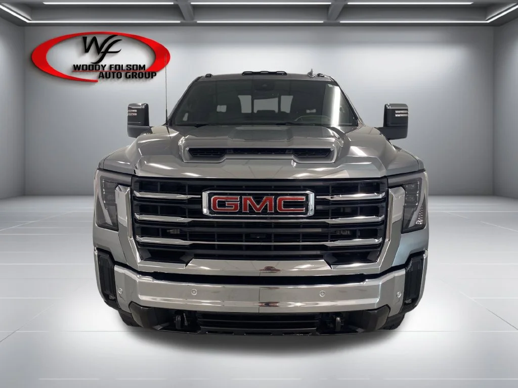 Used 2024 Sterling Metallic GMC SLT image 2