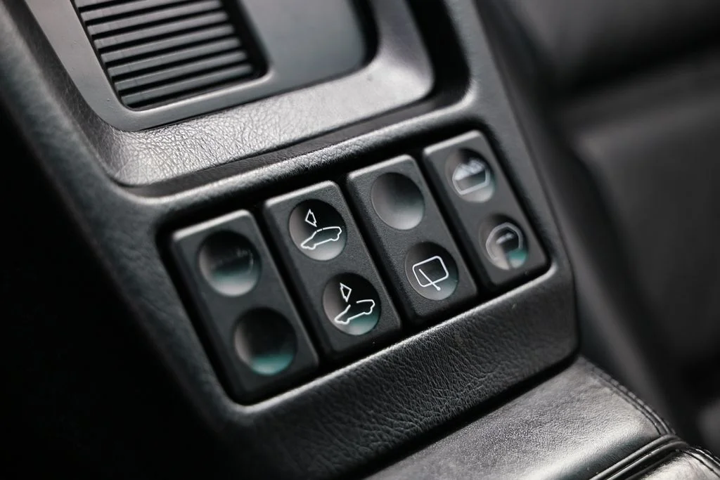 Used 1994  Porsche GTS image 40