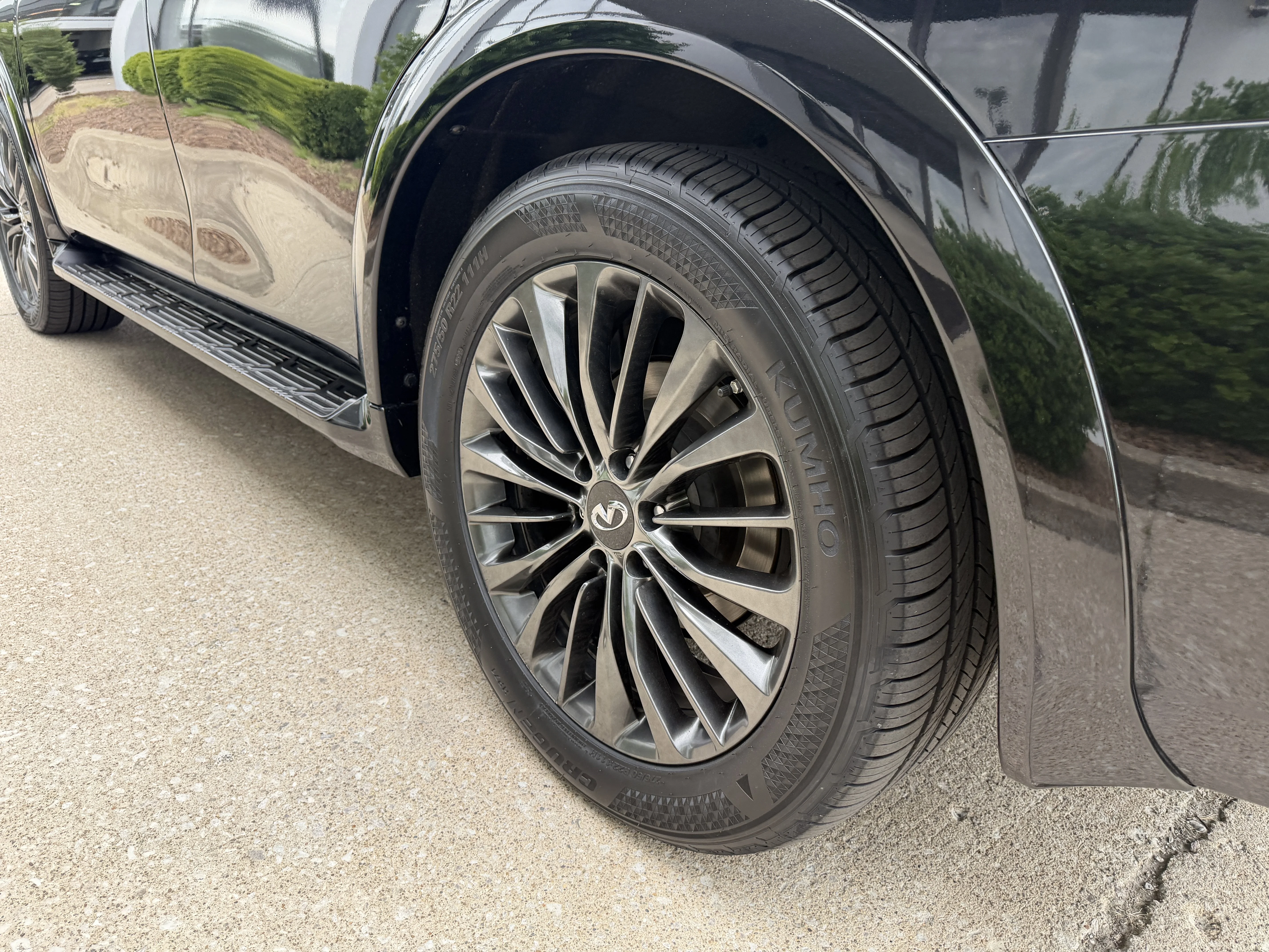 Used 2021 Mineral Black INFINITI Premium Select image 14