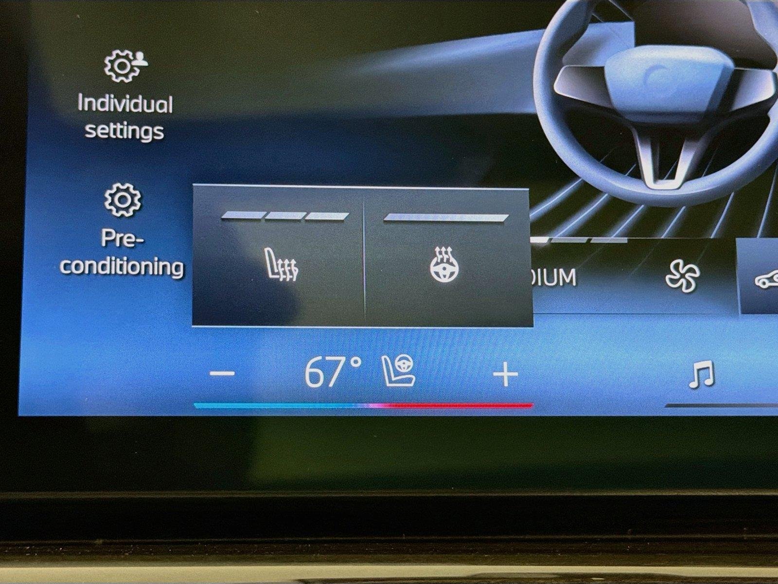 Certified Used 2024 Carbon Black Metallic BMW xDrive40i image 19