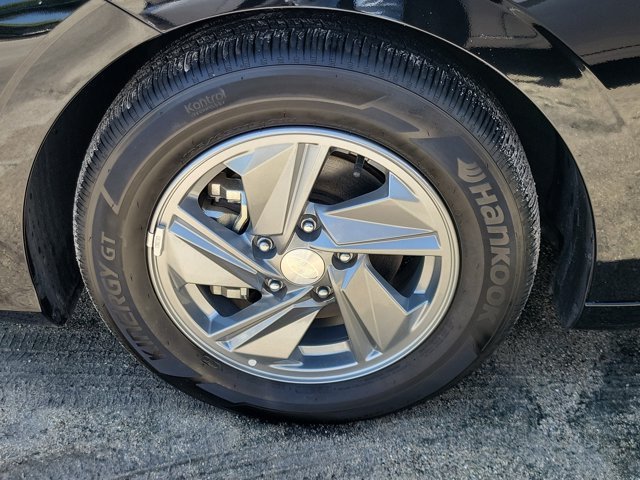 2026 Hyundai Elantra SE - Photo 29