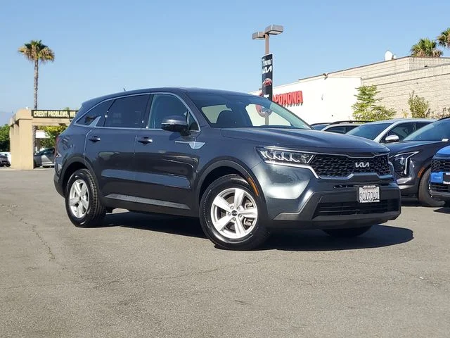 Pre-Owned 2022 Kia Sorento LX FWD 4D Sport Utility