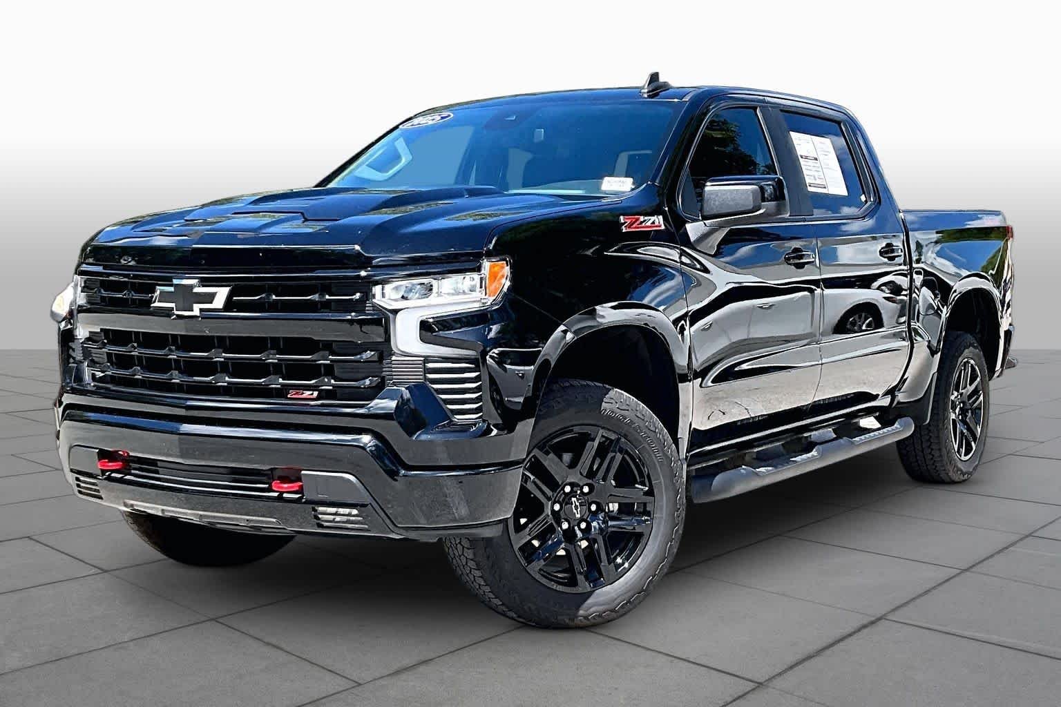 Used 2025 Black Chevrolet LT Trail Boss image 2