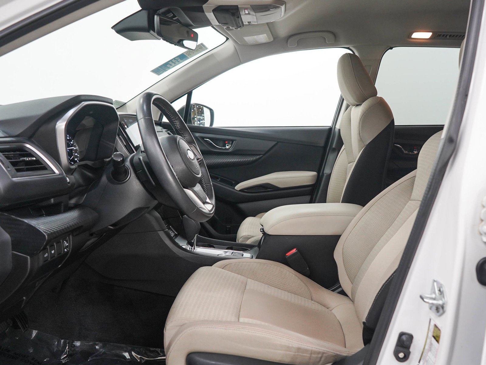 Used 2023 Crystal White Pearl Subaru Premium image 25