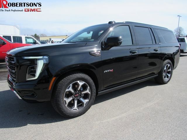 2025 GMC Yukon 4WD AT4 Ultimate AWD's photo
