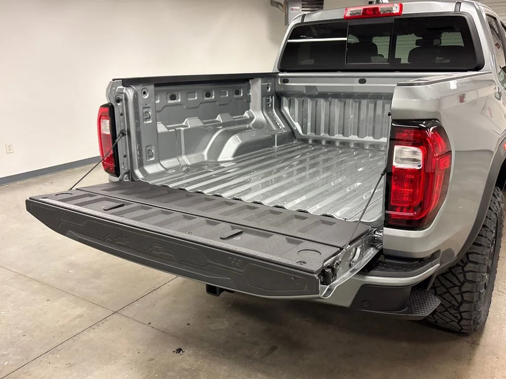 2026 GMC Canyon Elevation - Photo 17