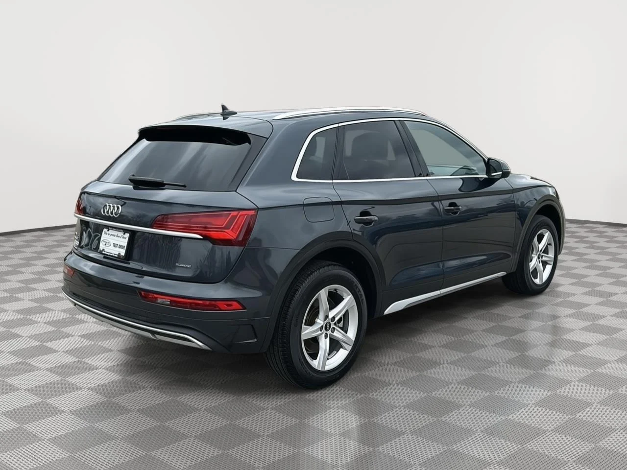 Used 2023 Manhattan Gray Metallic Audi Premium image 5