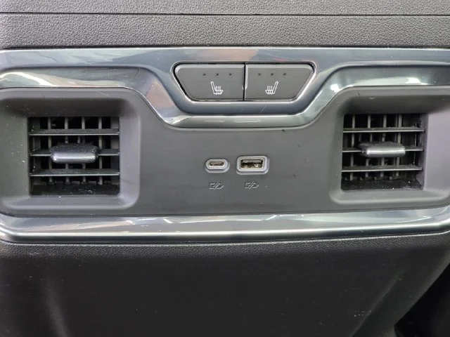 Certified Used 2023 Onyx Black GMC SLT image 21
