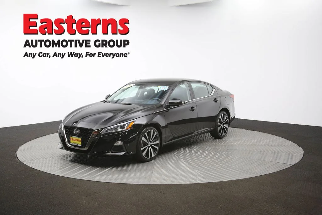 Used 2022 Black Nissan 2.5 SR image 52